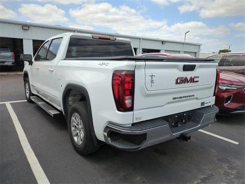 2022 GMC Sierra 1500 SLE