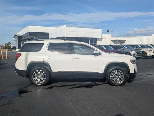 2023 GMC Acadia FWD SLT