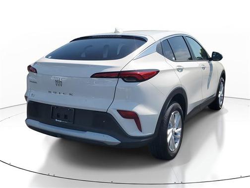 2025 Buick Envista Preferred FWD
