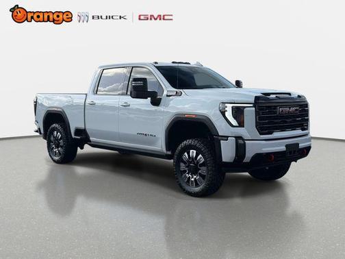 Summit White 2024 GMC Sierra 3500 AT4