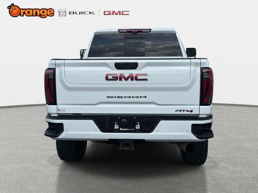 Summit White 2024 GMC Sierra 3500 AT4