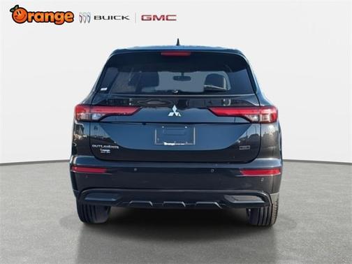 2023 Mitsubishi Outlander SE Black Edition 2WD