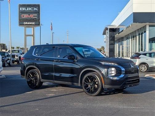 2023 Mitsubishi Outlander SE Black Edition 2WD