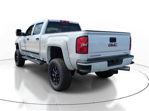 2018 GMC Sierra 2500 Denali