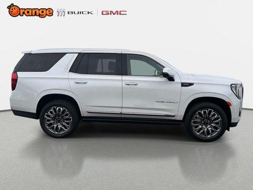 White Frost Tricoat 2024 GMC Yukon Denali Ultimate