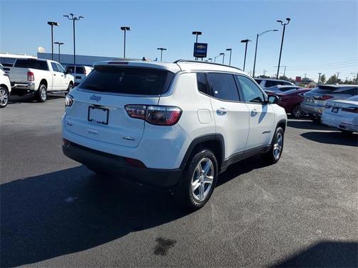 2024 Jeep Compass Latitude