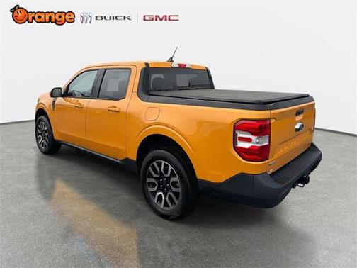 2023 Ford Maverick Lariat