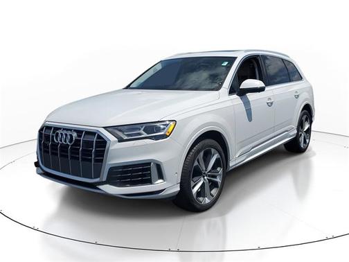 2021 Audi Q7 55 Premium Plus