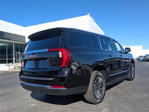 2026 GMC Yukon XL 2WD Elevation