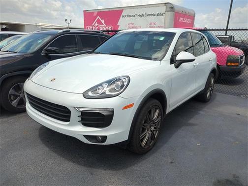 2016 Porsche Cayenne Base