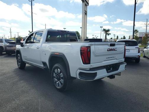 2024 GMC Sierra 2500 Denali