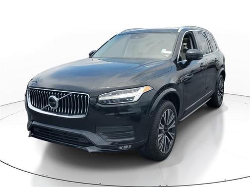 2020 Volvo XC90 T5 Momentum