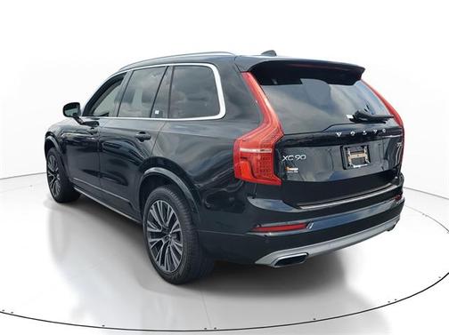 2020 Volvo XC90 T5 Momentum