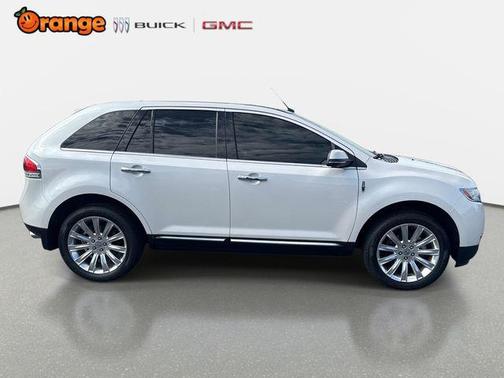Platinum Dune Metallic Tri-Coat 2014 Lincoln MKX Base