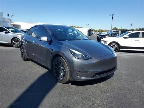 2023 Tesla Model Y Long Range Dual Motor All-Wheel Drive