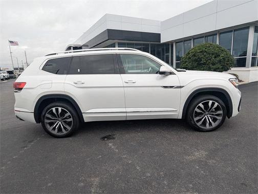 2023 Volkswagen Atlas 3.6L SEL Premium
