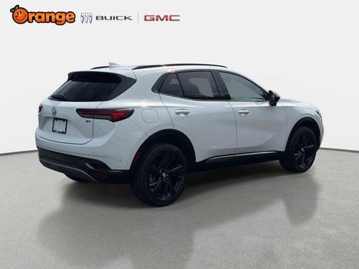 Summit White 2022 Buick Envision FWD Essence