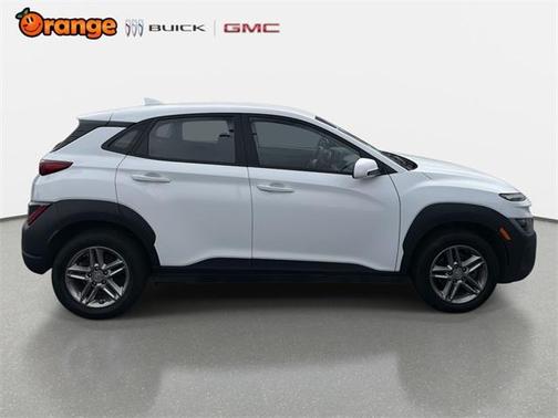 2022 Hyundai KONA SE