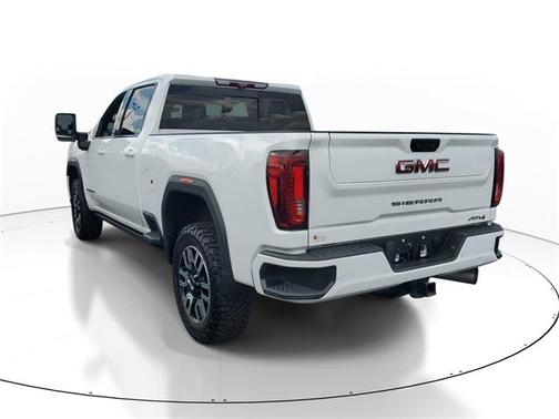 2022 GMC Sierra 2500 AT4