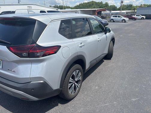 Brilliant Silver Metallic 2023 Nissan Rogue SV