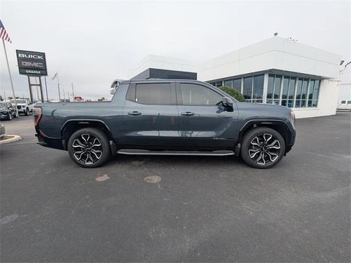 2025 GMC Sierra EV Extended Range Denali