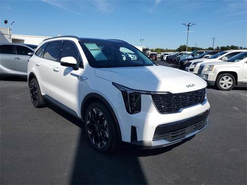 2025 Kia Sorento EX