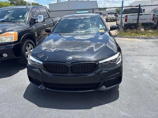 Black Sapphire Metallic 2018 BMW 530e iPerformance
