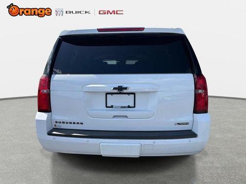 Summit White 2018 Chevrolet Suburban Premier