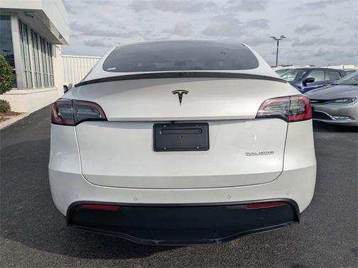 2022 Tesla Model Y Performance Dual Motor All-Wheel Drive