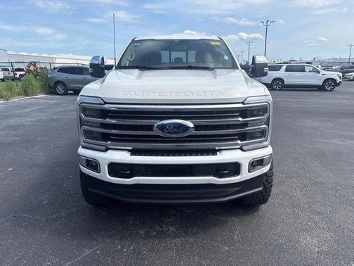 STAR WHITE 2025 Ford F-350 Platinum