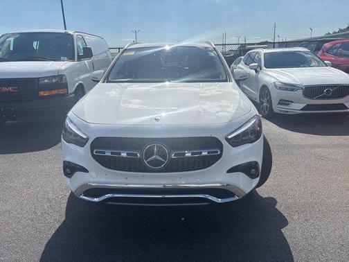 Polar White 2026 Mercedes-Benz GLA 250 4MATIC