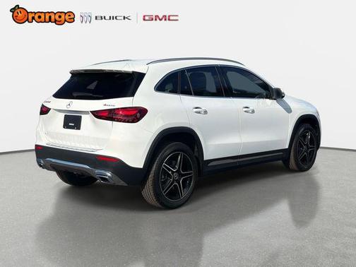 Polar White 2026 Mercedes-Benz GLA 250 4MATIC