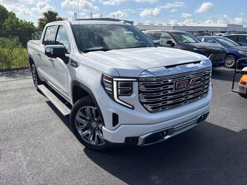 White Frost Tricoat 2023 GMC Sierra 1500 Denali