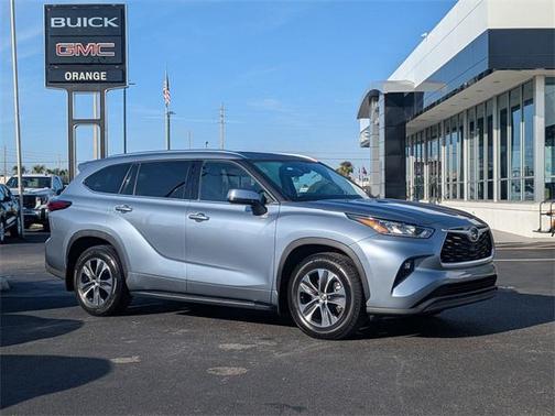 2020 Toyota Highlander XLE