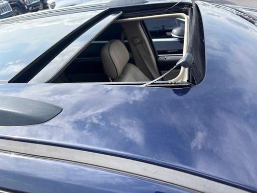 True Blue Pearlcoat 2017 Jeep Grand Cherokee Overland