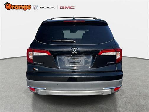 2019 Honda Pilot Touring 8-Passenger