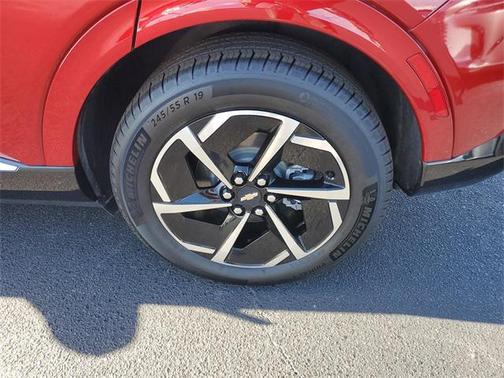2024 Chevrolet Equinox EV 2LT