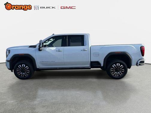 Glacier White Tricoat 2026 GMC Sierra 2500 Denali Ultimate