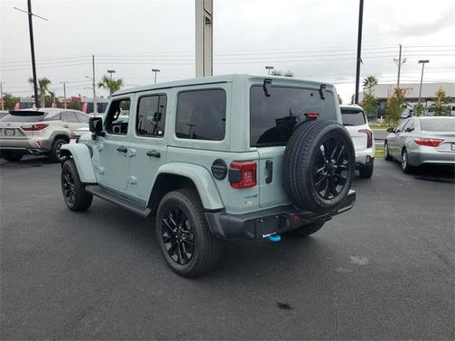 2024 Jeep Wrangler 4xe Sahara