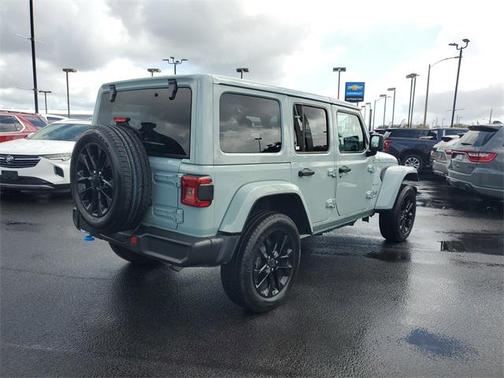 2024 Jeep Wrangler 4xe Sahara