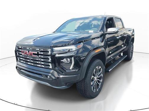 2025 GMC Canyon Denali
