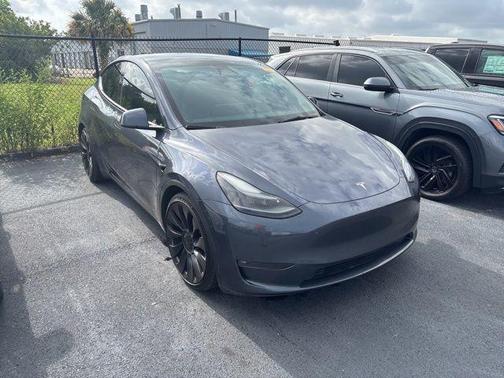 Gray 2023 Tesla Model Y Performance Dual Motor All-Wheel Drive