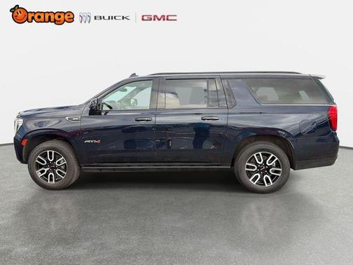 2022 GMC Yukon XL 4WD AT4