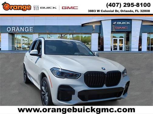 2022 BMW X5 M50i