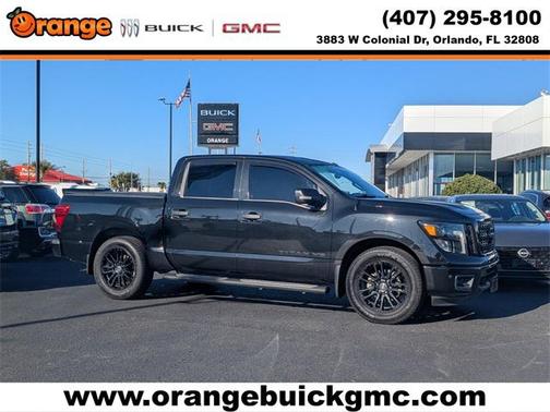 2019 Nissan Titan SV