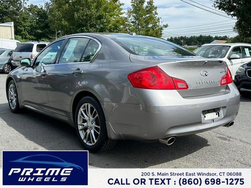 2009 INFINITI G37x Base