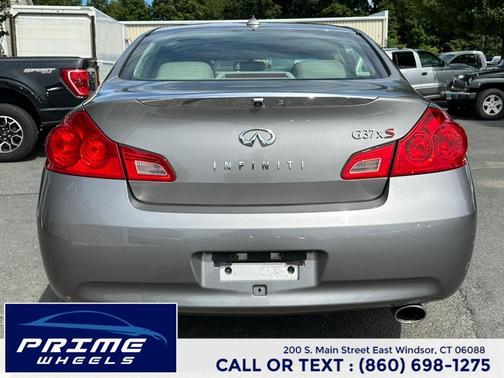 2009 INFINITI G37x Base