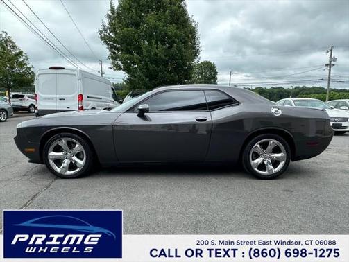 2013 Dodge Challenger SXT