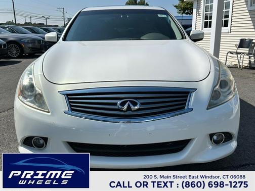 2011 INFINITI G37x Base