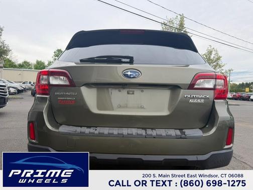 Wilderness Green Metallic 2015 Subaru Outback 2.5i Premium